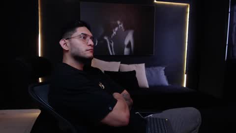 Ricardo online show from 27, 2, 2025