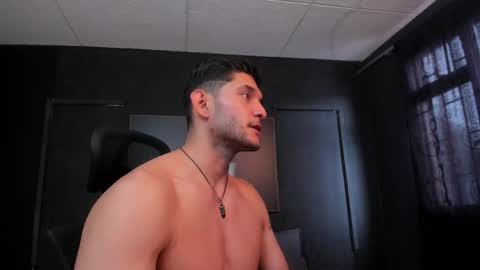 Snapshot of richard_milleer chatting on 2, 5, 2026 Ricardo online show from 2, 5, 2026