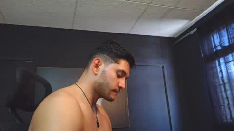 Snapshot of richard_milleer chatting on 14, 5, 2026 Ricardo online show from 14, 5, 2026