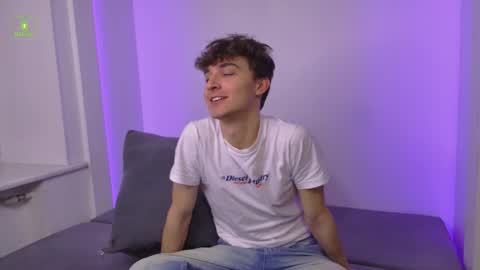 Snapshot of richard_steele_hot chatting on 24, 11, 2025 Richard online show from 24, 11, 2025