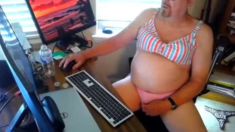 Snapshot of richbuttlonelee chatting on 11, 7, 2026 richbuttlonelee online show from 11, 7, 2026