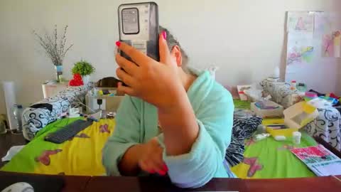 Anna - not anna - right Anna  online show from 4, 10, 2025