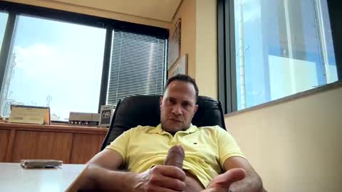 Snapshot of rick503835 chatting on 16, 10, 2025 Rick Arian online show from 16, 10, 2025