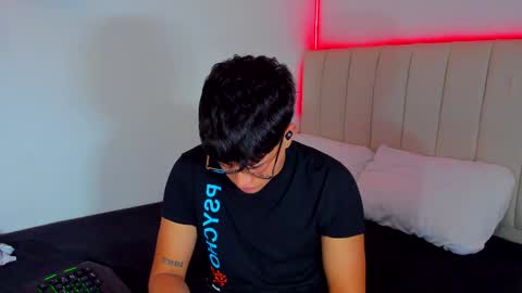 Snapshot of rick_shellby chatting on 7, 4, 2026 Rick online show from 7, 4, 2026