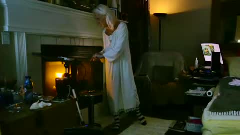 PINK HOLE TWINK online show from 18, 2, 2025