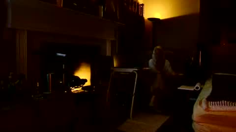 PINK HOLE TWINK online show from 3, 4, 2026