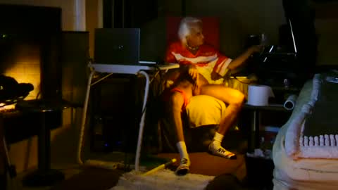 Snapshot of ricks4fun chatting on 4, 7, 2026 PINK HOLE TWINK online show from 4, 7, 2026