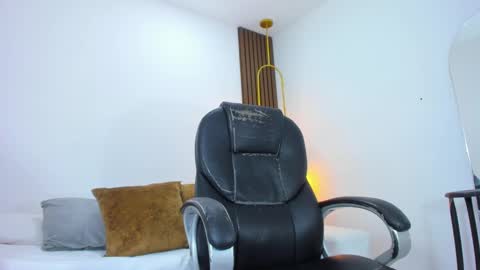 Ricky  online show from 24, 2, 2025