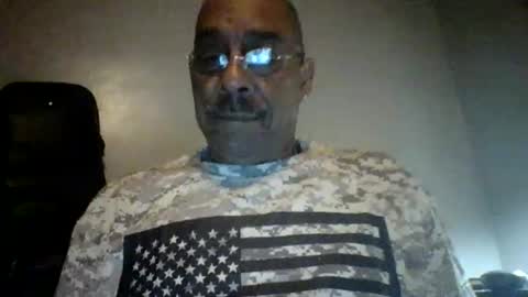 Snapshot of rico97681 chatting on 13, 10, 2025 rico97681 online show from 13, 10, 2025