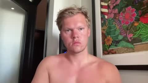 Snapshot of rico_self_facial chatting on 13, 7, 2026 Rico online show from 13, 7, 2026