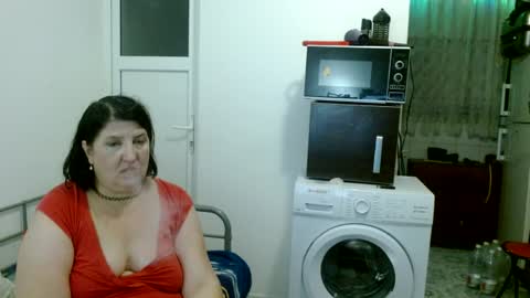 Snapshot of ridemerafsuzana chatting on 4, 12, 2024 Ridemeraf online show from 4, 12, 2024