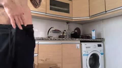 riia362963 online show from 18, 9, 2025