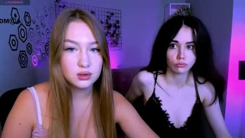 Snapshot of riley_sanders chatting on 14, 10, 2025 Meow online show from 14, 10, 2025