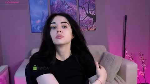 Snapshot of riley_sanders chatting on 3, 11, 2025 Meow online show from 3, 11, 2025