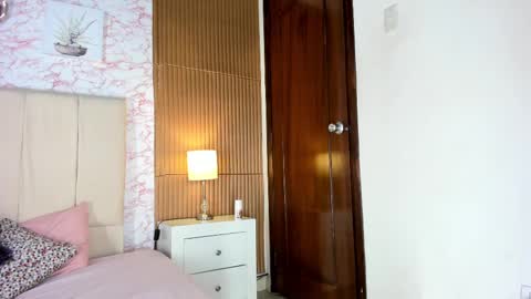 Snapshot of riley_skye_ chatting on 10, 2, 2025 RAILEY online show from 10, 2, 2025