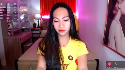 Snapshot of rileymillerx chatting on 4, 1, 2025 Riley online show from 4, 1, 2025