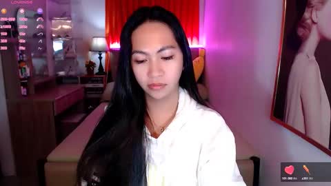 Snapshot of rileymillerx chatting on 4, 1, 2025 Riley online show from 4, 1, 2025