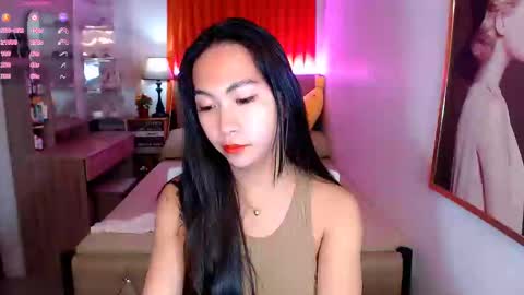 Snapshot of rileymillerx chatting on 4, 1, 2025 Riley online show from 4, 1, 2025