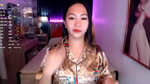 Snapshot of rileymillerx chatting on 17, 1, 2025 Riley online show from 17, 1, 2025