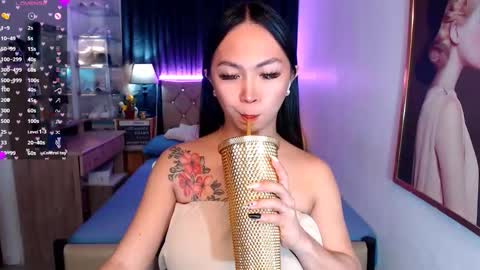 Snapshot of rileymillerx chatting on 19, 2, 2025 Riley online show from 19, 2, 2025