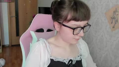 Snapshot of rileynymph chatting on 12, 6, 2026 My name is Riley Like my broadcast pls 3 online show from 12, 6, 2026