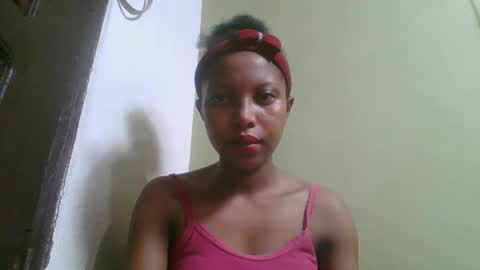 Snapshot of rinah654271 chatting on 22, 3, 2026 rinah654271 online show from 22, 3, 2026