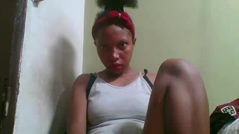 Snapshot of rinah654271 chatting on 17, 4, 2026 rinah654271 online show from 17, 4, 2026