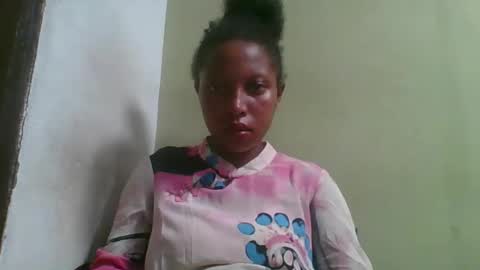 Snapshot of rinah654271 chatting on 22, 4, 2026 rinah654271 online show from 22, 4, 2026