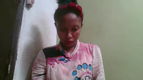 Snapshot of rinah654271 chatting on 8, 5, 2026 rinah654271 online show from 8, 5, 2026