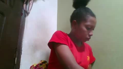 Snapshot of rinah654271 chatting on 22, 5, 2026 rinah654271 online show from 22, 5, 2026