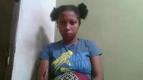Snapshot of rinah654271 chatting on 27, 5, 2026 rinah654271 online show from 27, 5, 2026