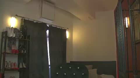 rinathequeen online show from 2, 3, 2025