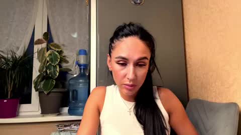 Snapshot of rinaurea chatting on 23, 7, 2026 Oksana online show from 23, 7, 2026