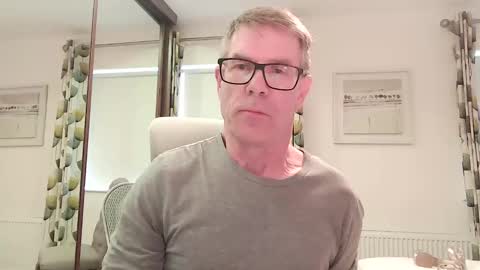 Rob online show from 1, 10, 2025