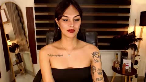 Snapshot of ririmoorets chatting on 22, 11, 2025 riri online show from 22, 11, 2025