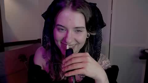 Snapshot of risha_laass chatting on 1, 12, 2024 risha_laass online show from 1, 12, 2024