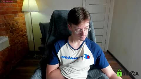 Snapshot of rishu_ chatting on 19, 12, 2025 VAnitas online show from 19, 12, 2025