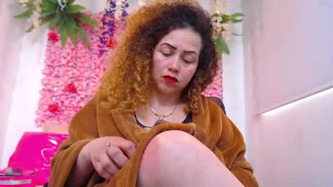 Snapshot of risitos_de_oro_ chatting on 18, 4, 2026 Risitos De Oro online show from 18, 4, 2026