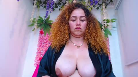 Snapshot of risitos_de_oro_ chatting on 23, 4, 2026 Risitos De Oro online show from 23, 4, 2026