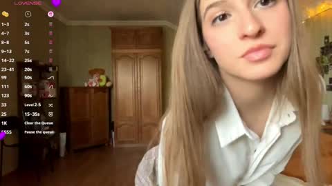 Snapshot of riskykiss chatting on 31, 5, 2026 Mary online show from 31, 5, 2026
