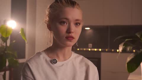 Snapshot of rivagosnell chatting on 19, 2, 2026 Akemi online show from 19, 2, 2026