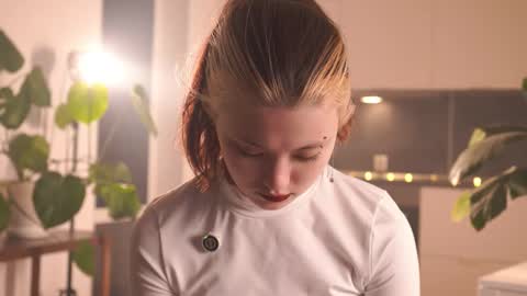 Snapshot of rivagosnell chatting on 27, 2, 2026 Akemi online show from 27, 2, 2026