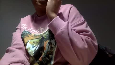 Snapshot of riversaint chatting on 23, 12, 2024 River Saint online show from 23, 12, 2024