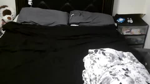 Snapshot of riversaint chatting on 21, 9, 2025 River Saint online show from 21, 9, 2025