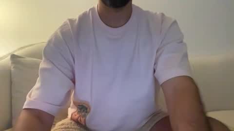 Snapshot of rlggggn42 chatting on 3, 11, 2025 rlggggn42 online show from 3, 11, 2025