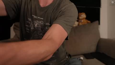 Ryan aka KeylimeRy online show from 1, 4, 2026