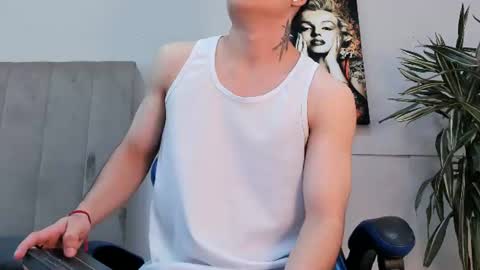 Roan Birkin online show from 9, 7, 2026
