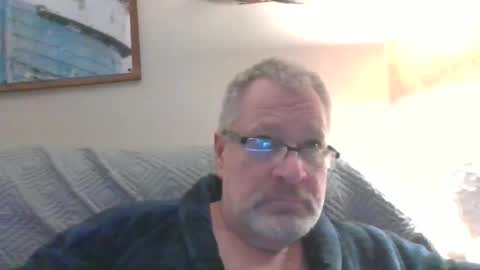 rob872217 online show from 3, 1, 2025