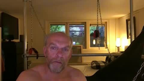 Snapshot of robbertnl chatting on 28, 4, 2026 robbertnl online show from 28, 4, 2026