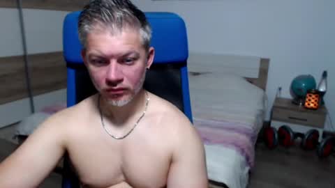 Snapshot of robbyshawz chatting on 1, 6, 2026 robbyshawz online show from 1, 6, 2026